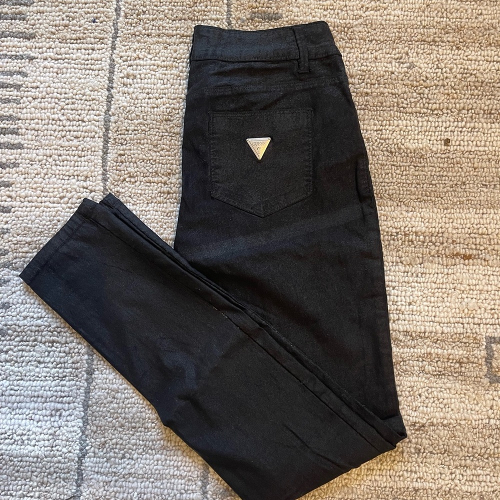 Guess Skinny Jeans. Medium Rise Ankle Skinny.